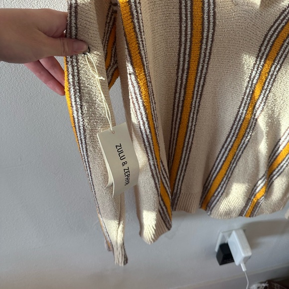 Zulu & Zephyr knit top - Picture 2 of 4